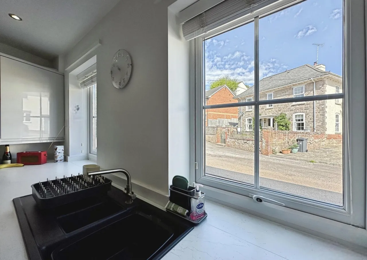 Marley Road, Exmouth, EX8, photo 11