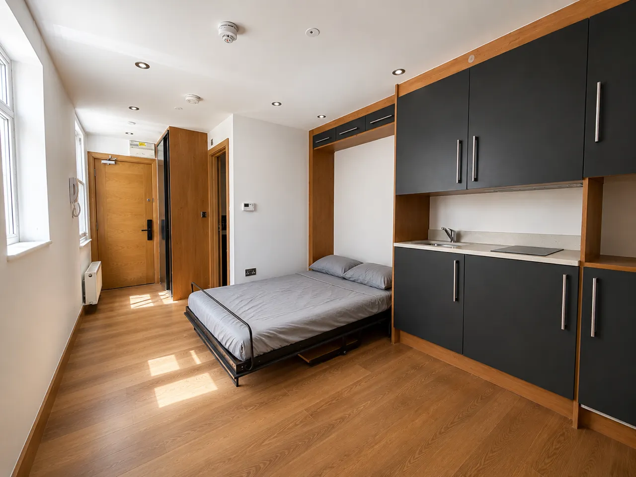 flat to rent — Elgin Road, Croydon, CR0 6XA