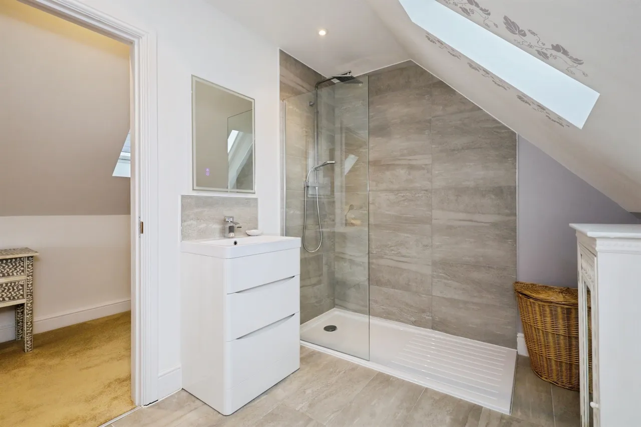 Hurst Road, Eastbourne, BN21, photo 15