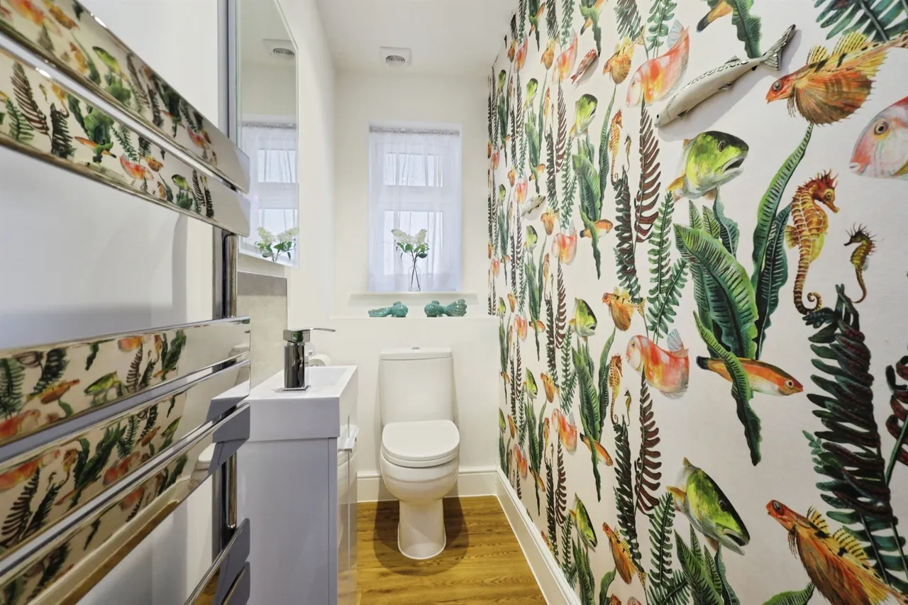 Hurst Road, Eastbourne, BN21, photo 9