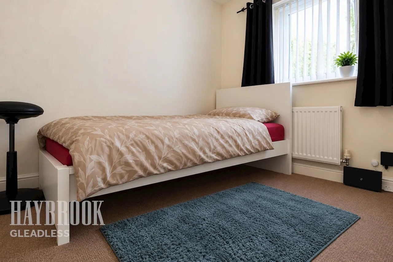 Raynald Road, Sheffield, photo 10
