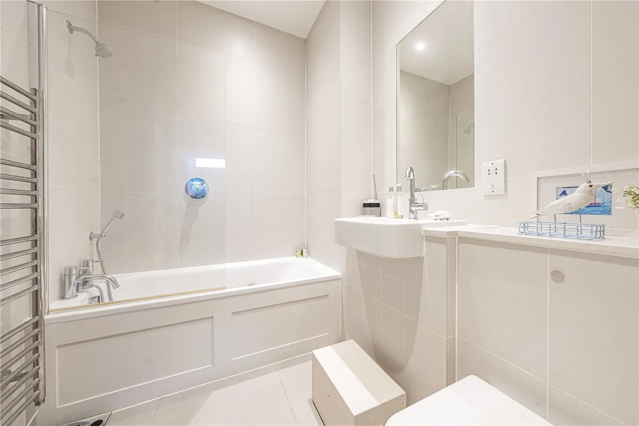 Oak Lane, Twickenham, TW1, photo 15