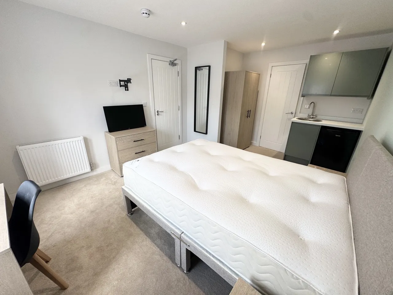 Green Road, Poole, BH15, photo 2
