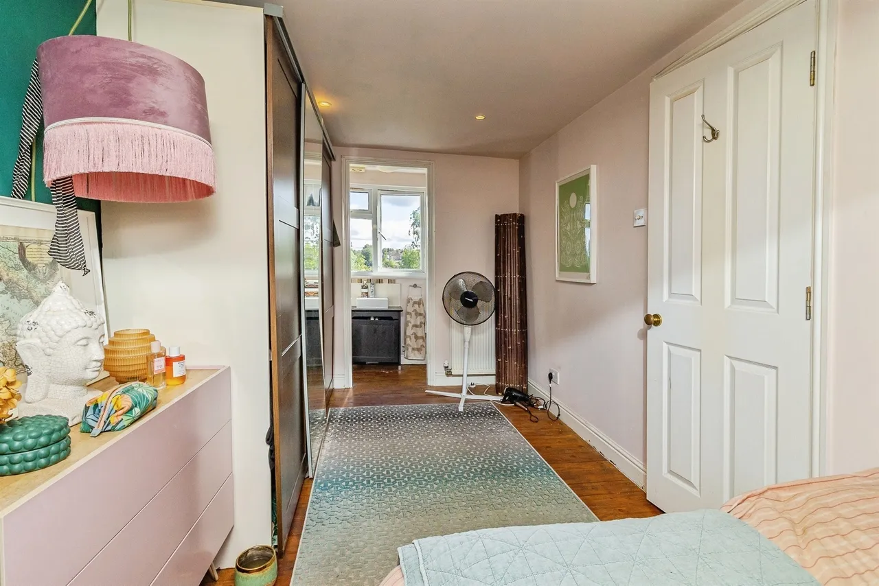 The Leys, Woburn Sands, MK17, photo 11