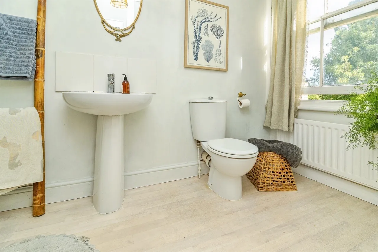 The Leys, Woburn Sands, MK17, photo 16
