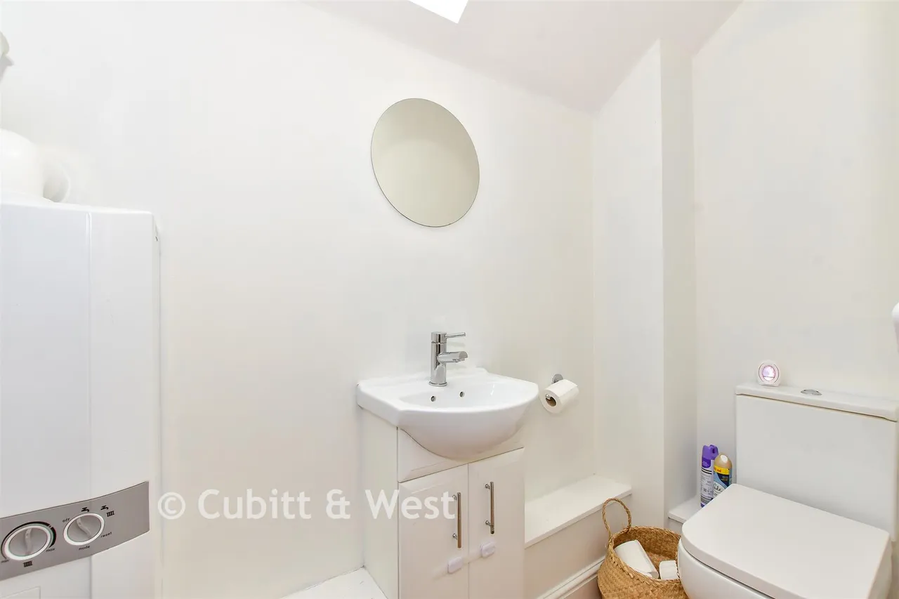 South Street, Havant, PO9, photo 8