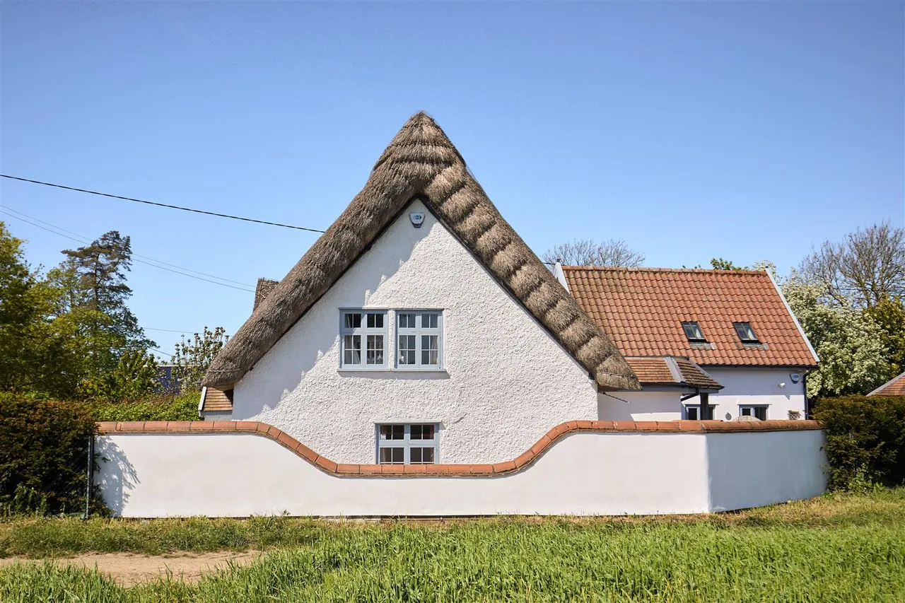 Heath Road, Winfarthing, IP22, photo 4