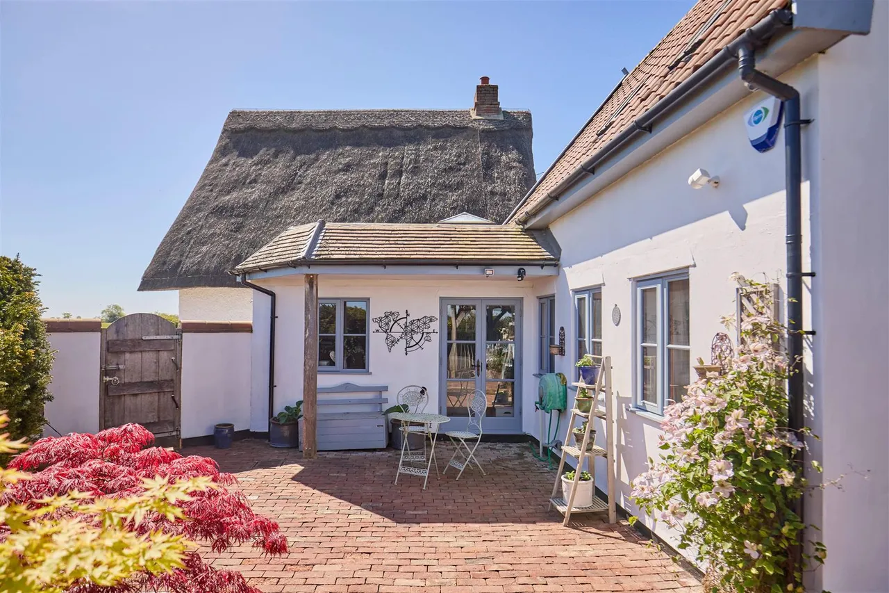 Heath Road, Winfarthing, IP22, photo 15