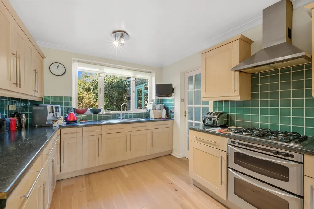 Thetford Road, london, KT3, photo 2