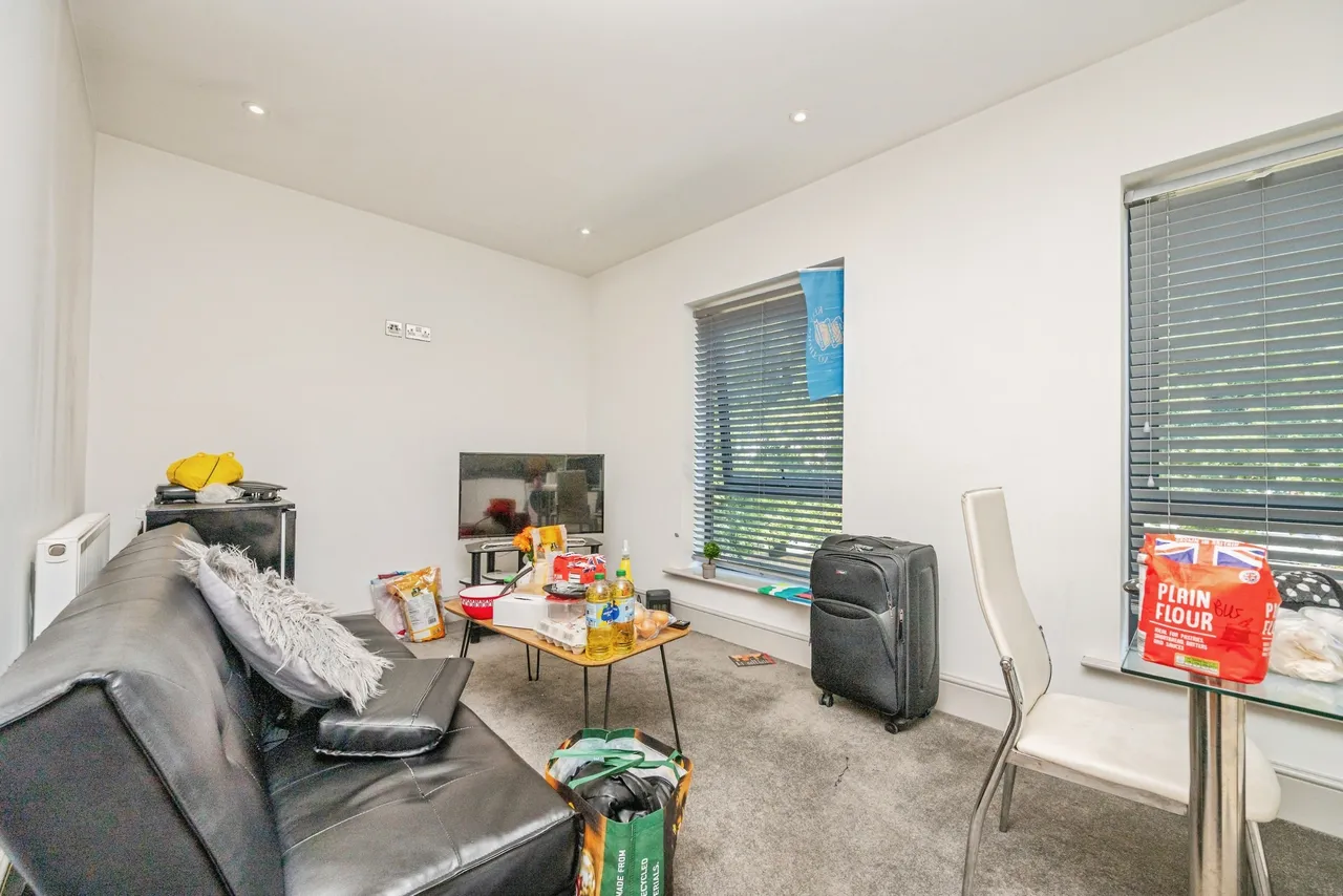 Hagley Road, Birmingham, B16, photo 9