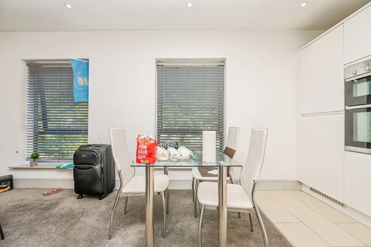 Hagley Road, Birmingham, B16, photo 8