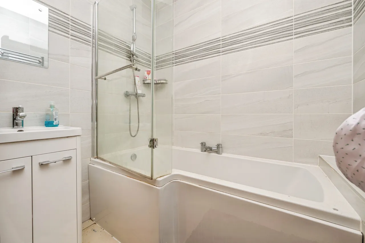 Hagley Road, Birmingham, B16, photo 11