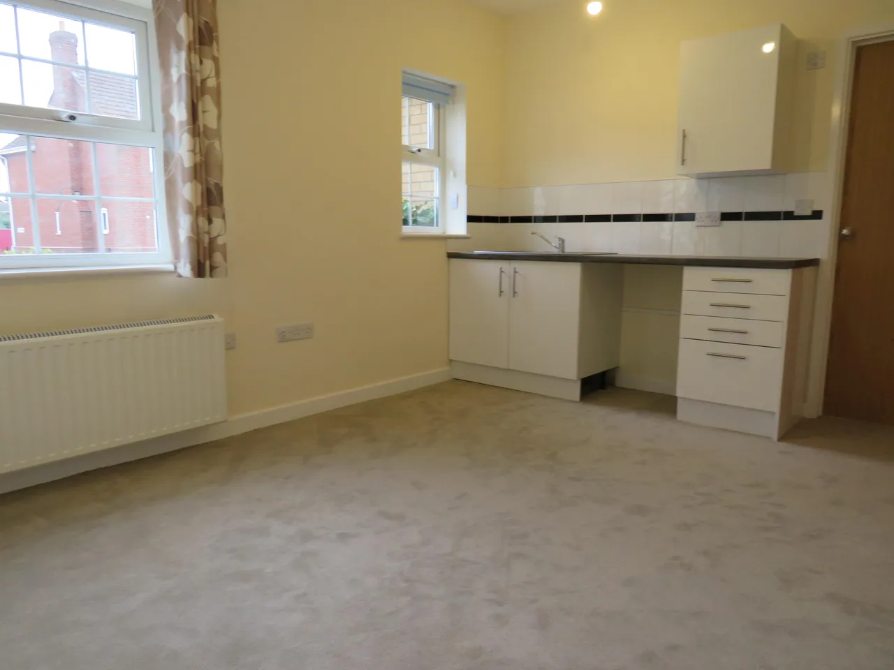 1 bed retirement property to rent, The Street, Weeley, CO16