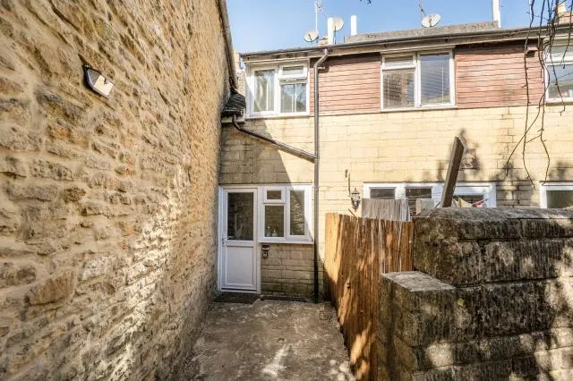 Horsefair, Chipping Norton, OX7, photo 20