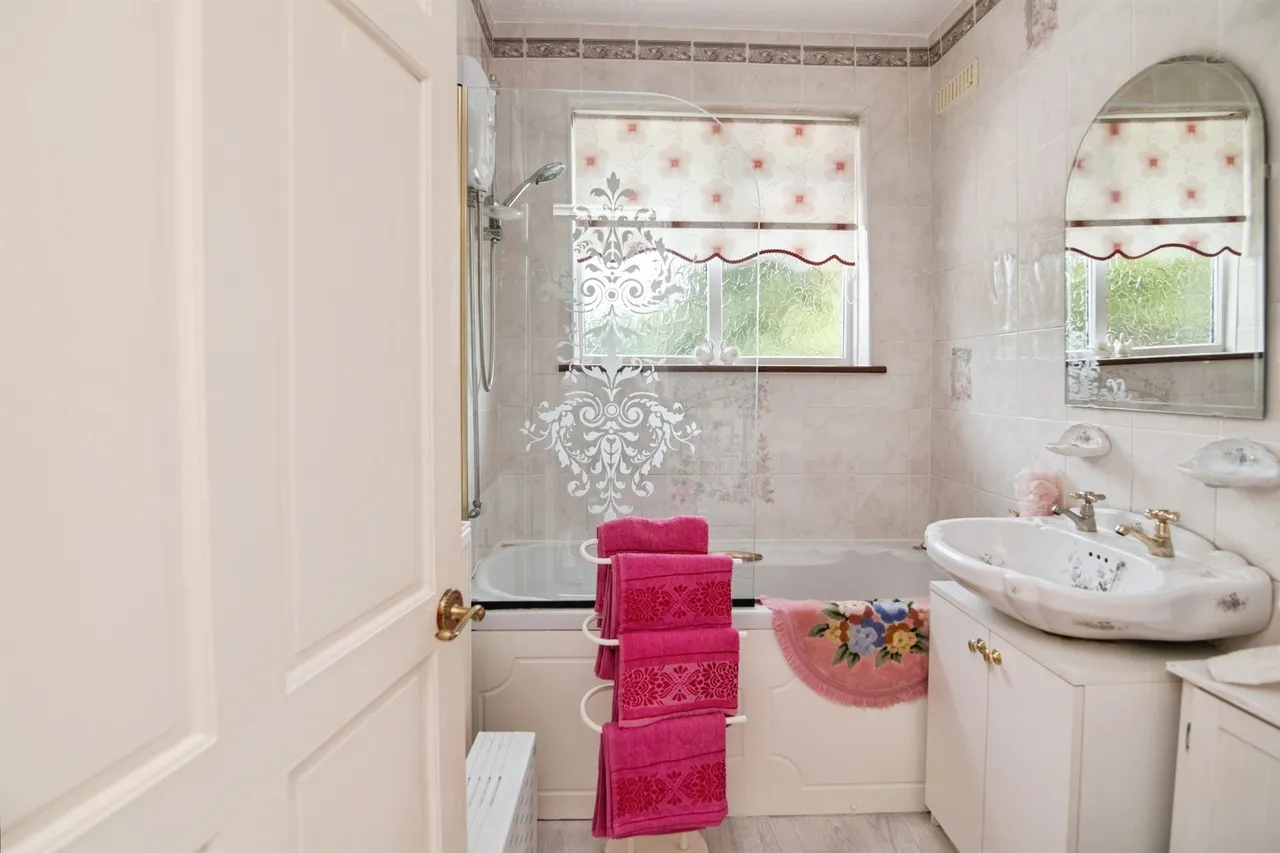 Church Lane, West Bromwich, B71, photo 9