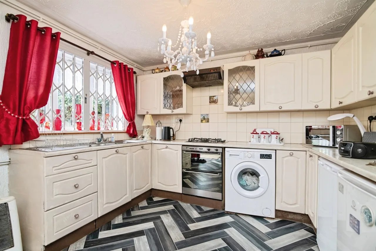 Church Lane, West Bromwich, B71, photo 2