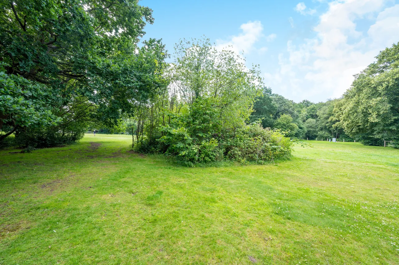 Flat 2, Cricketers House, 53 Westfield Road, Woking, photo 7