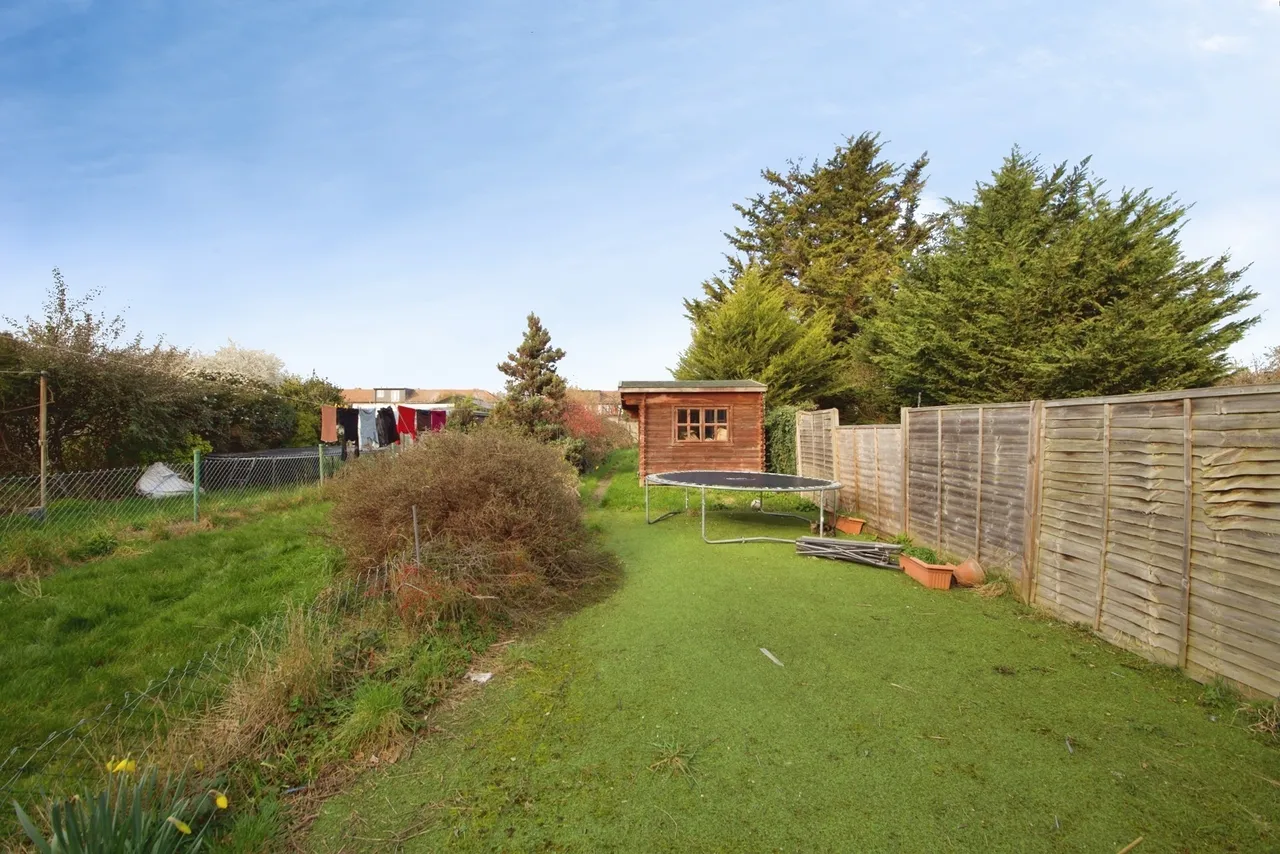 Aylands Road, ENFIELD, Middlesex, EN3, photo 10