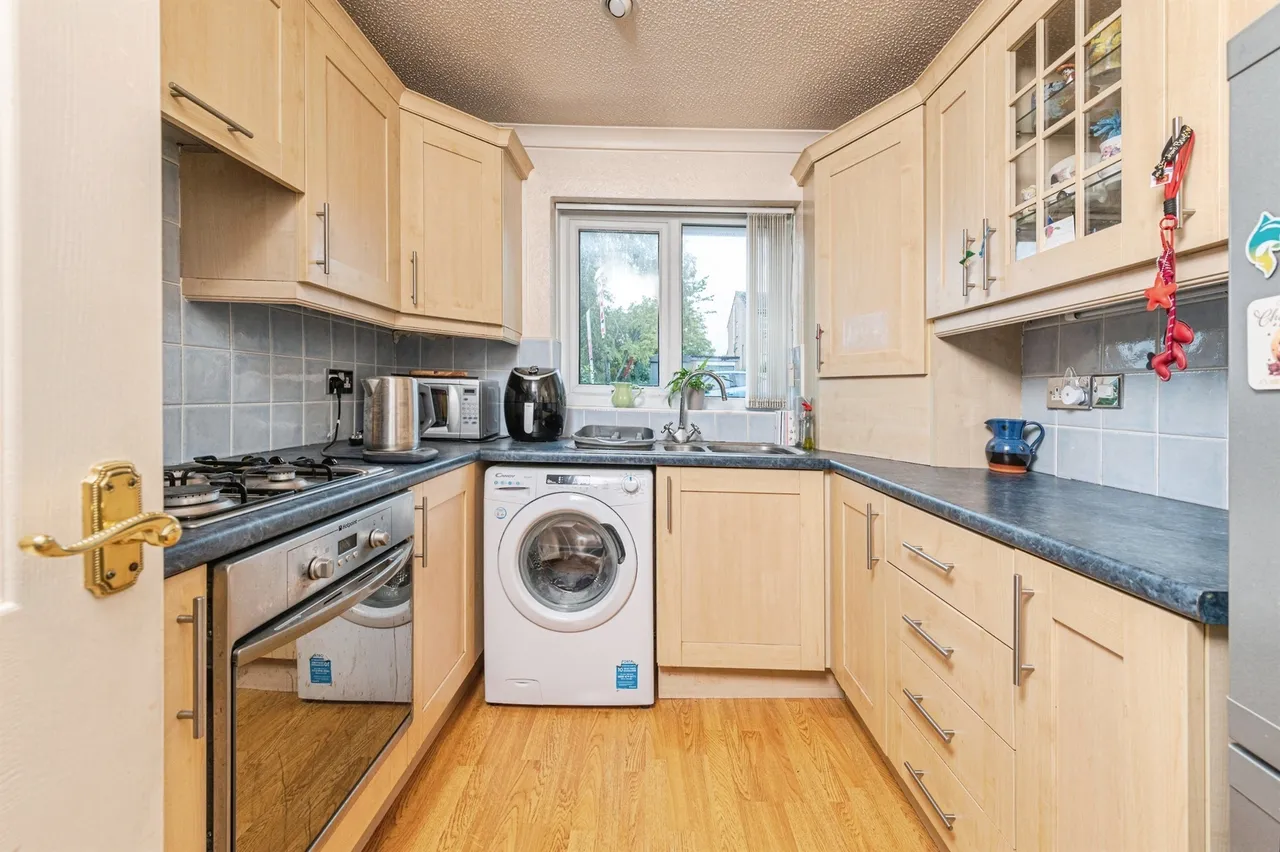 Hornbeam Avenue, Wakefield, photo 2