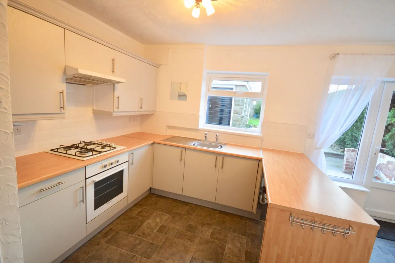 Richmond Park Crescent, Sheffield, S13, photo 2