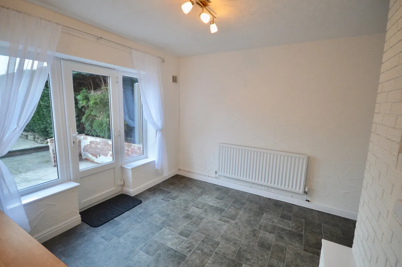 Richmond Park Crescent, Sheffield, S13, photo 4
