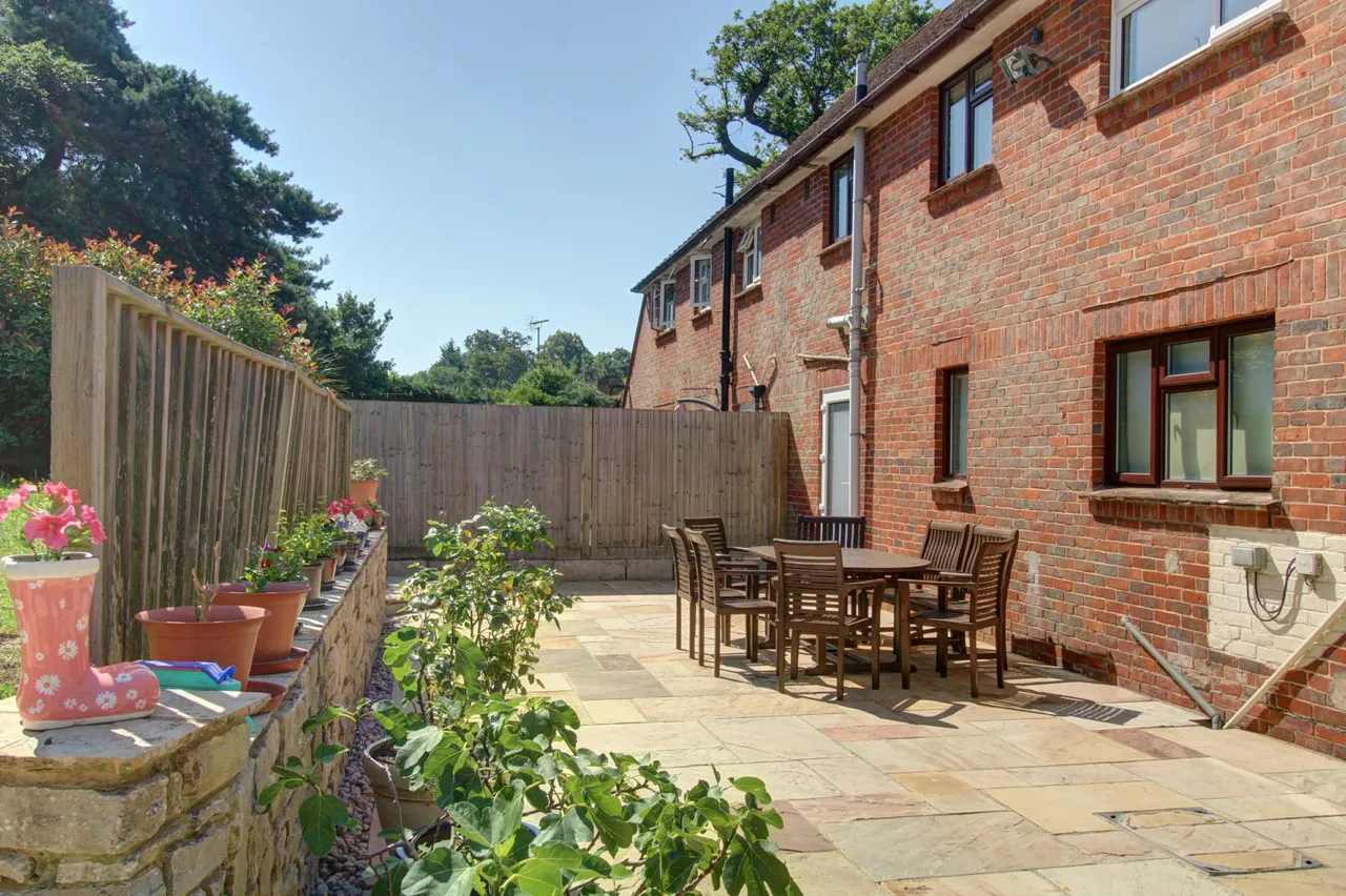 Meadowside, Pulborough, RH20, photo 18