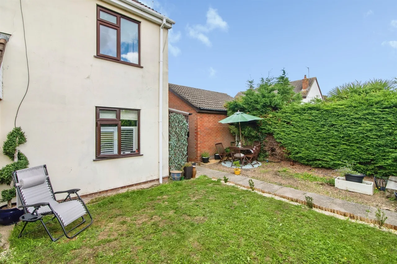 Stradbroke Road, Lowestoft, NR33, photo 11