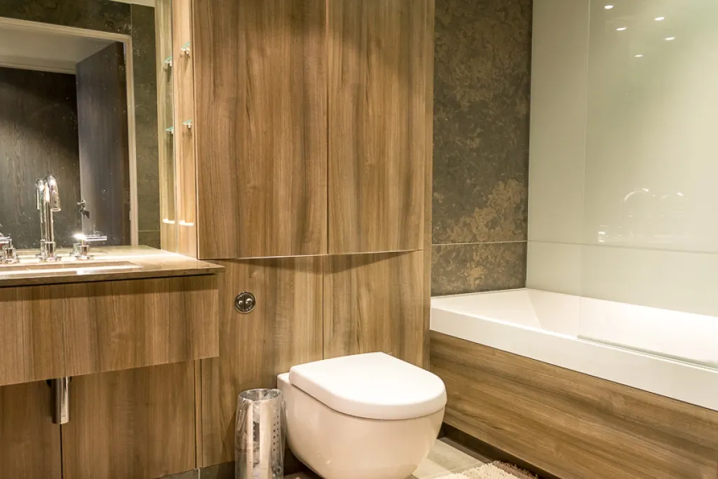Townmead Road, Imperial Wharf, SW6, photo 13