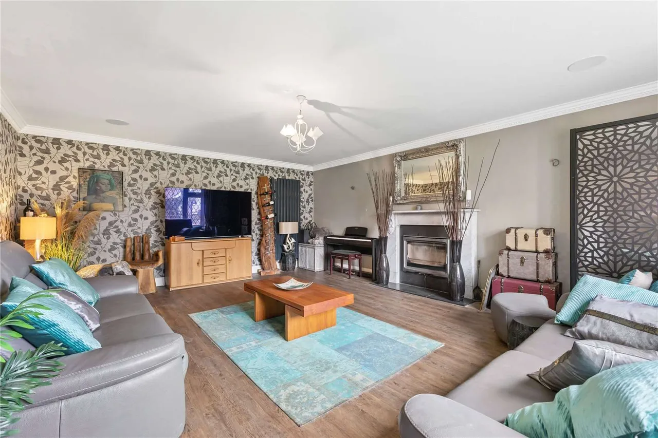 The Causeway, Potters Bar, EN6, photo 9