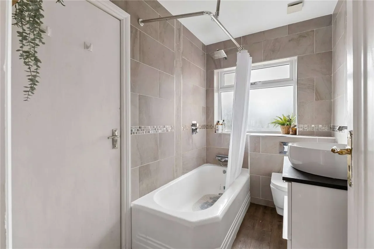 The Causeway, Potters Bar, EN6, photo 21