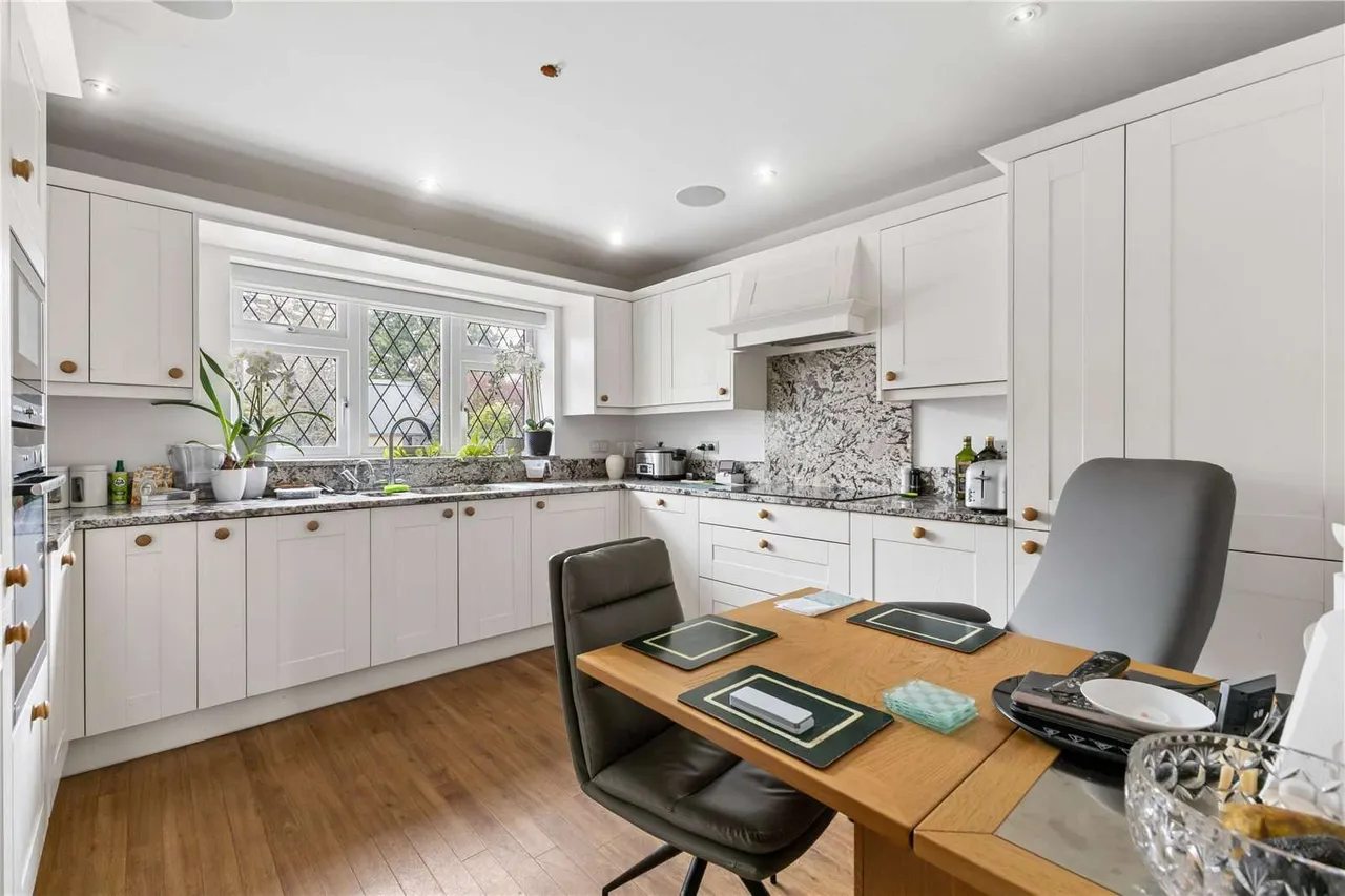 The Causeway, Potters Bar, EN6, photo 12