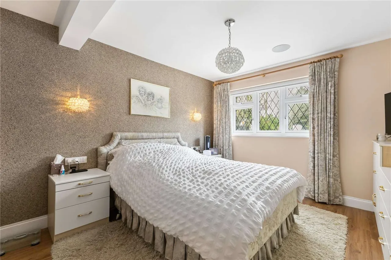 The Causeway, Potters Bar, EN6, photo 14