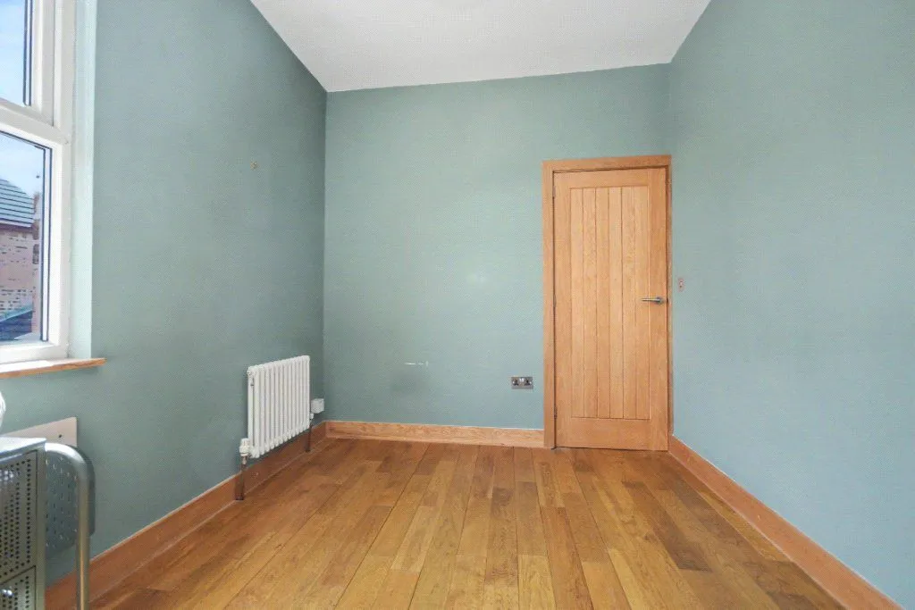 South Lane, Netherton, WF4, photo 12