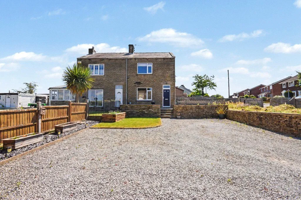 South Lane, Netherton, WF4, photo 16