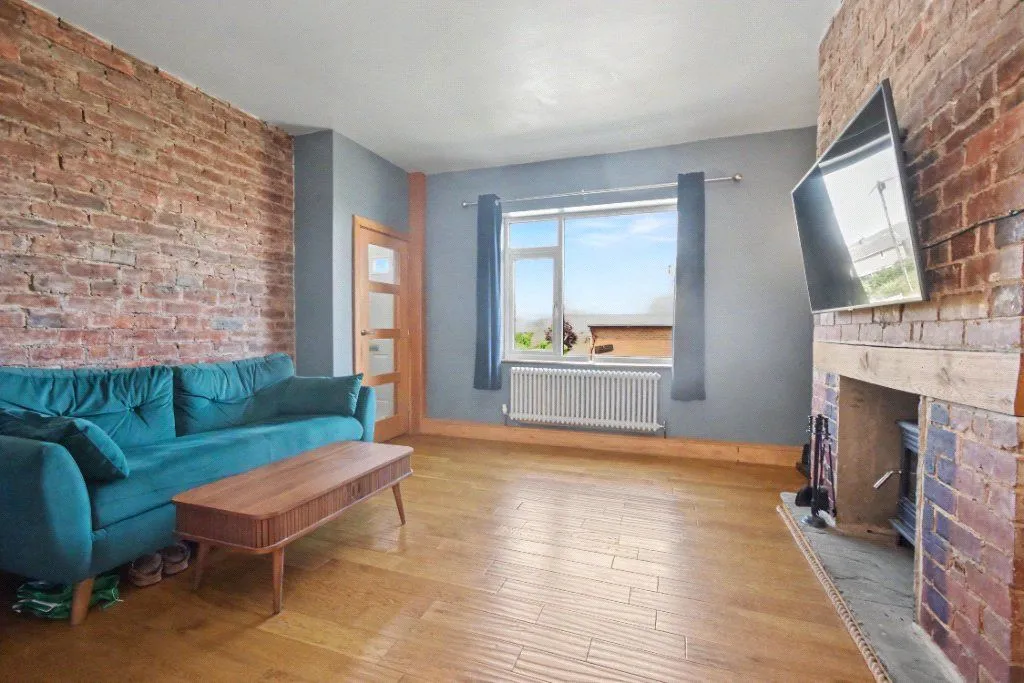 South Lane, Netherton, WF4, photo 11