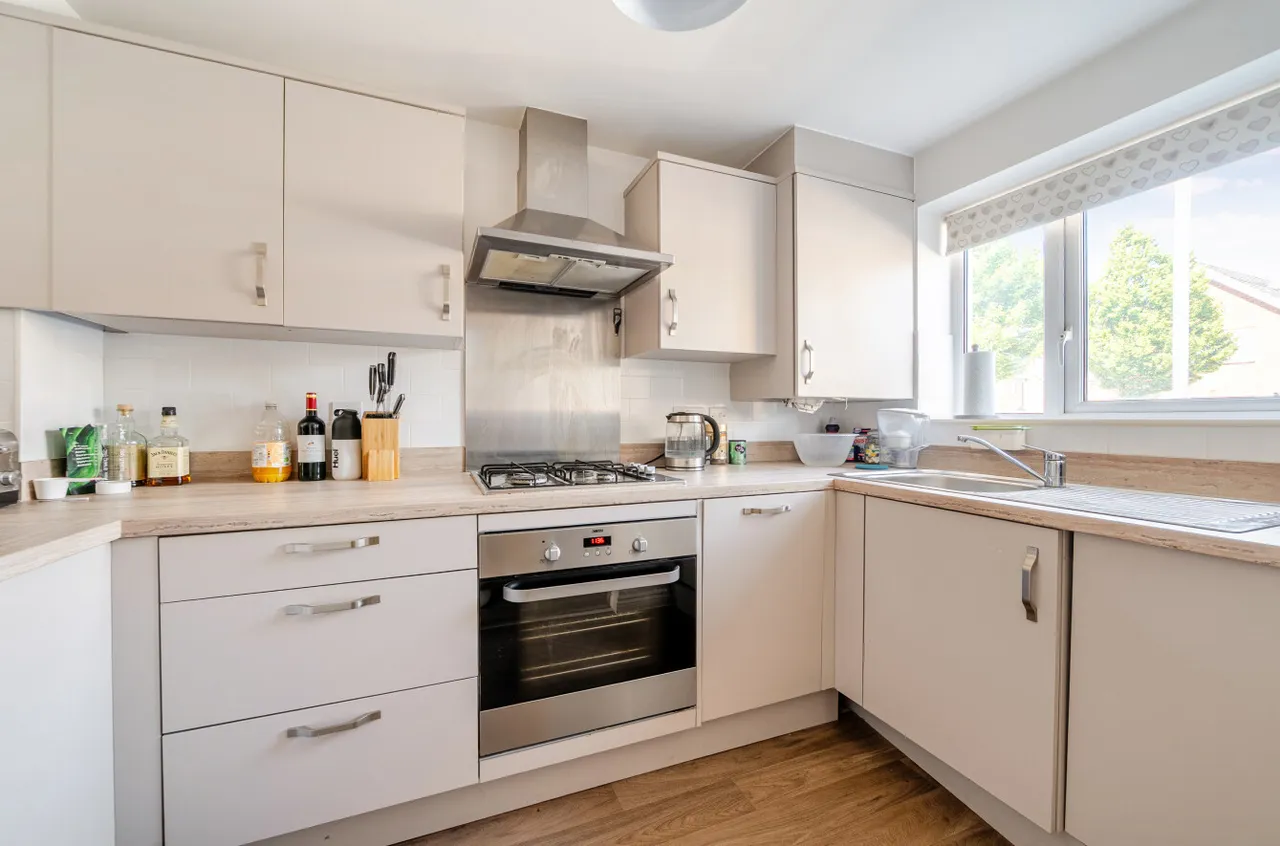 Lizard Close, Gosport, PO13, photo 3