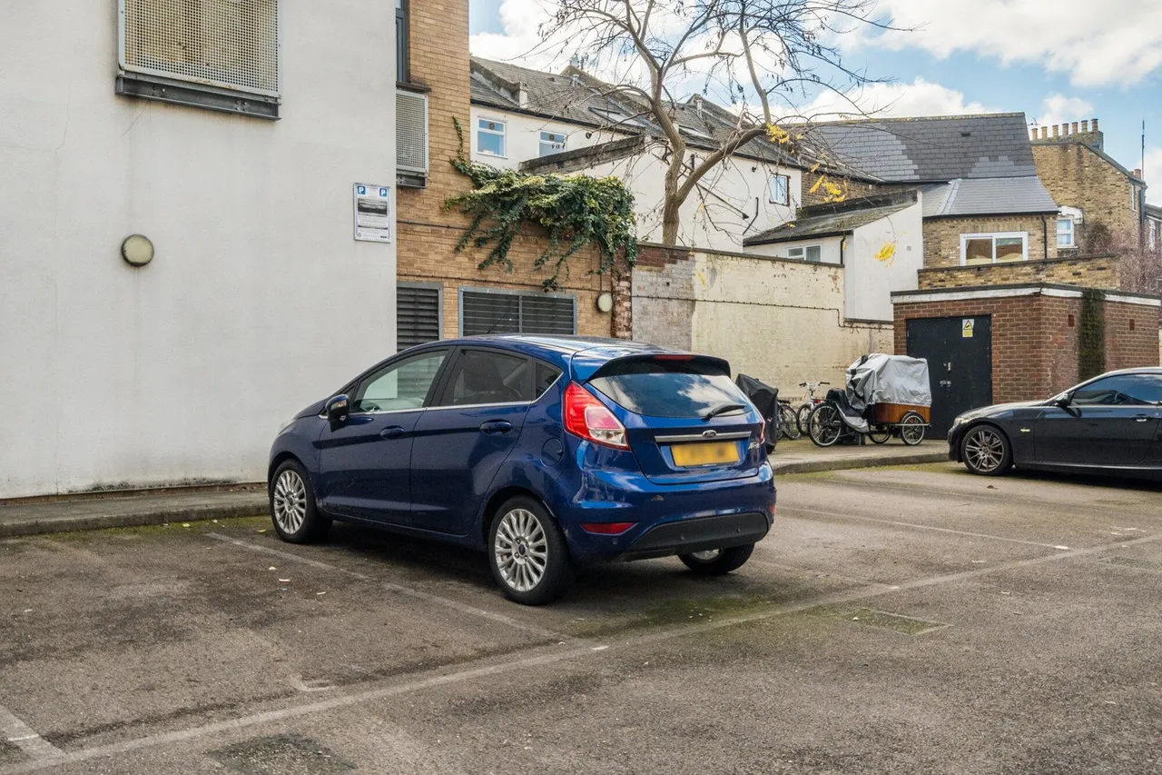 Peckham Grove, SE15, photo 13