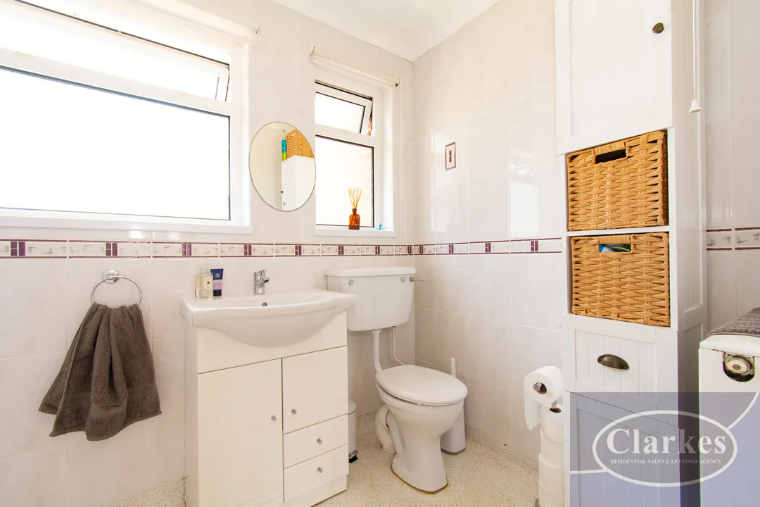 Headswell Crescent, Bournemouth, photo 10