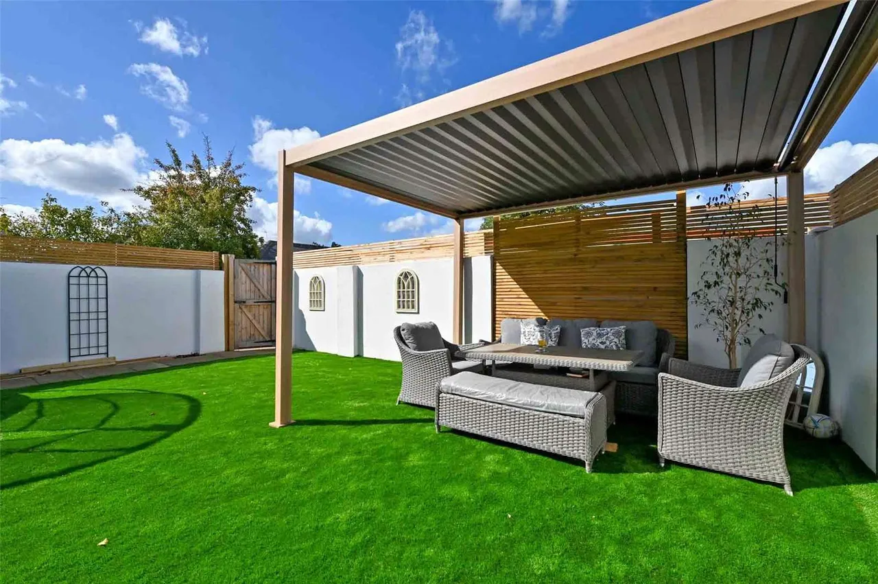 Alma Road, Windsor, Berkshire, SL4 3HN, photo 3