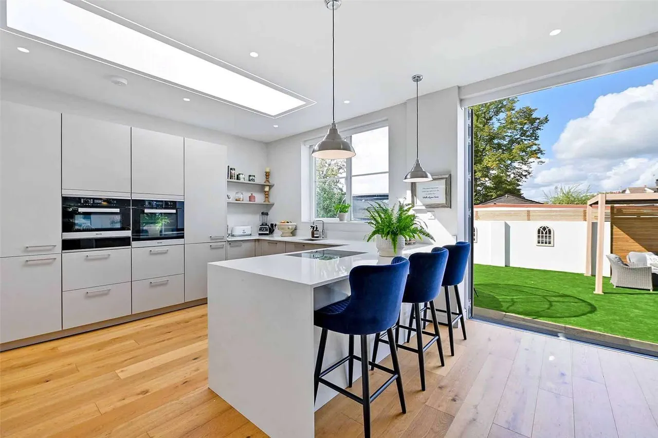 Alma Road, Windsor, Berkshire, SL4 3HN, photo 10