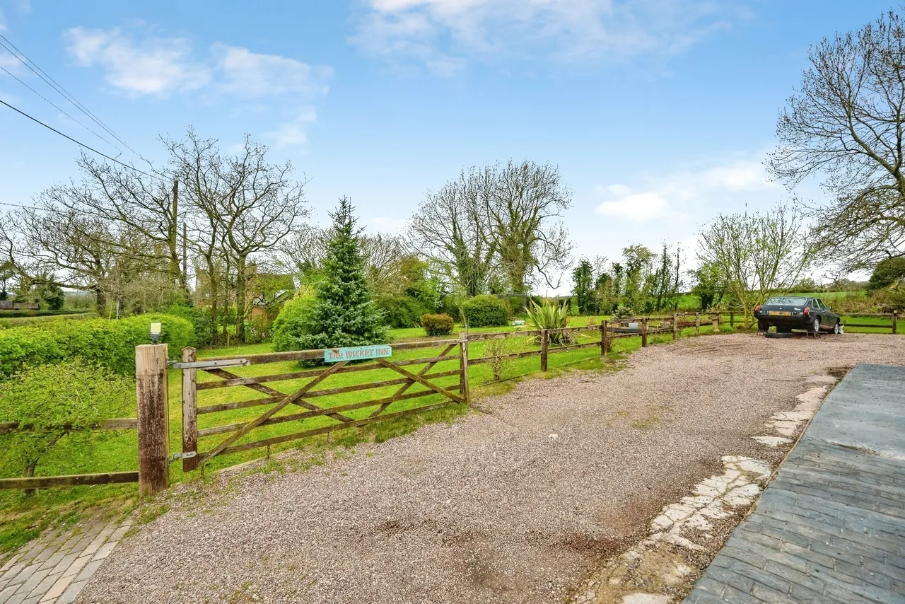 Lea Road, Rugeley, Staffordshire, WS15, photo 4