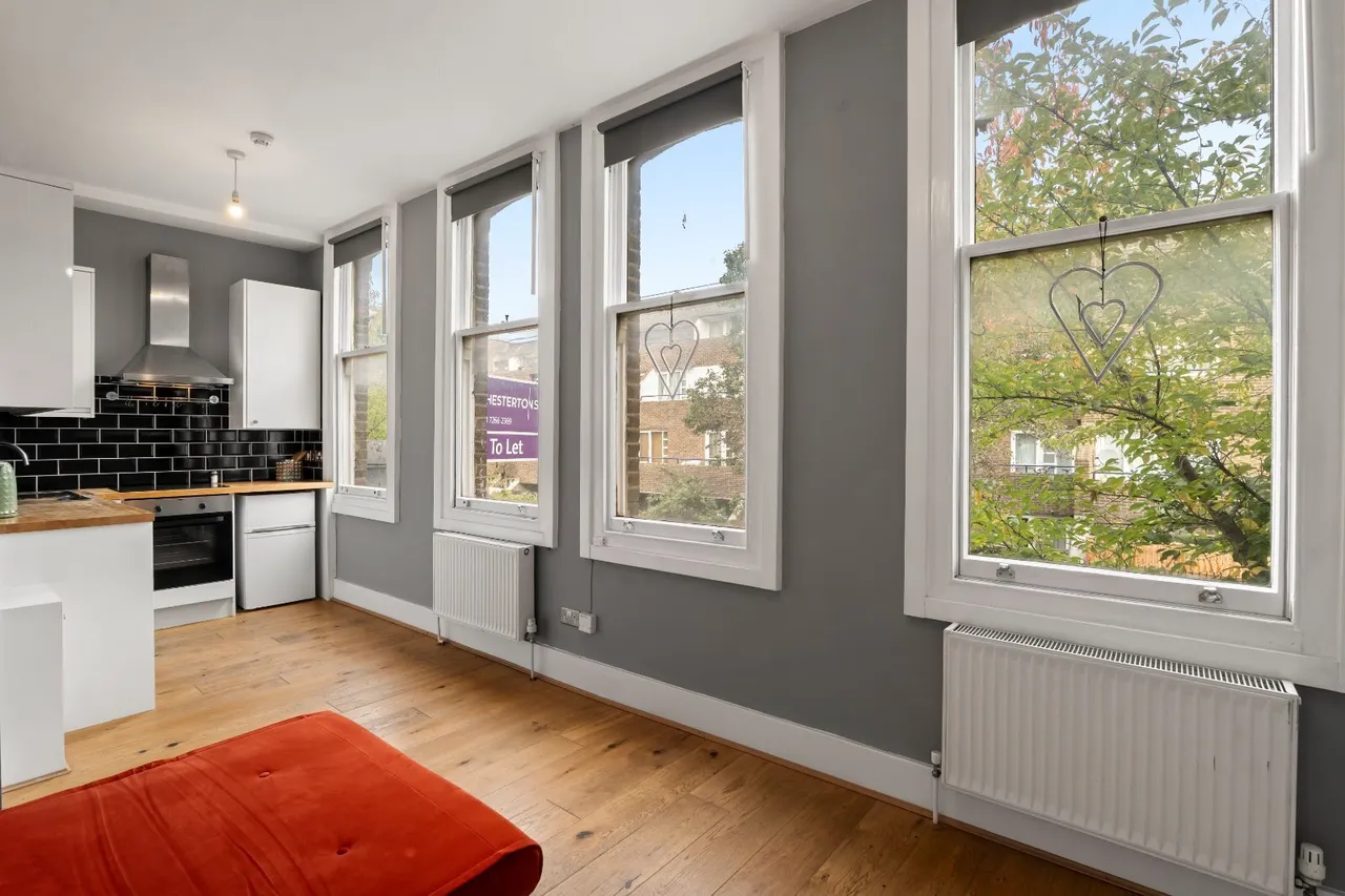 1 bed flat to rent, Harrow Road, London, W10