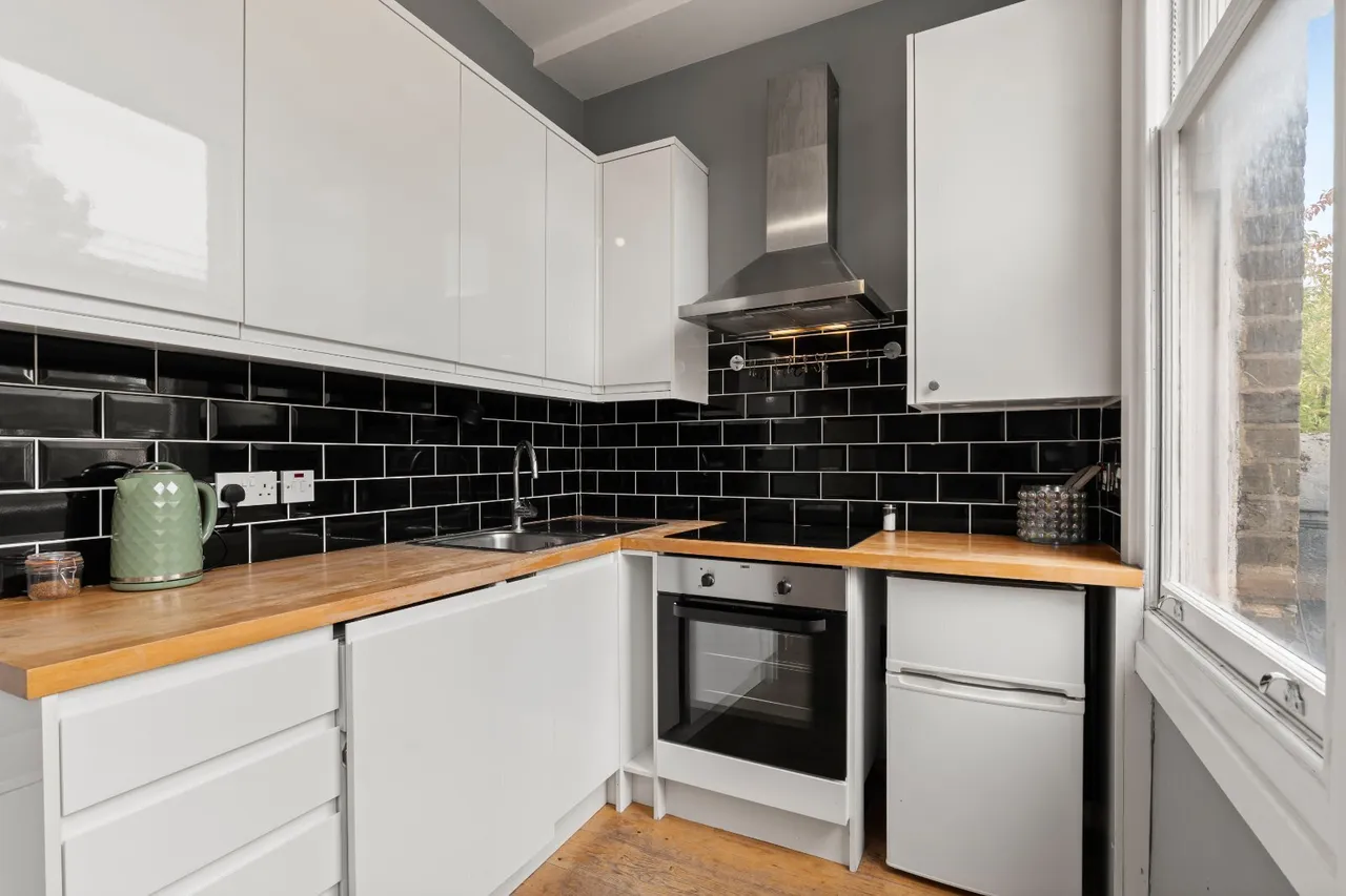 Harrow Road, London, W10, photo 9
