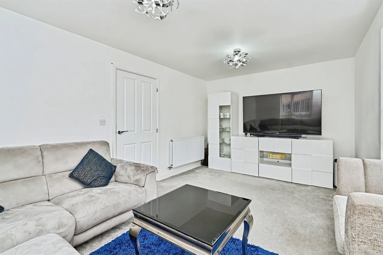 Rosehip Crescent, Walsall, WS3, photo 4