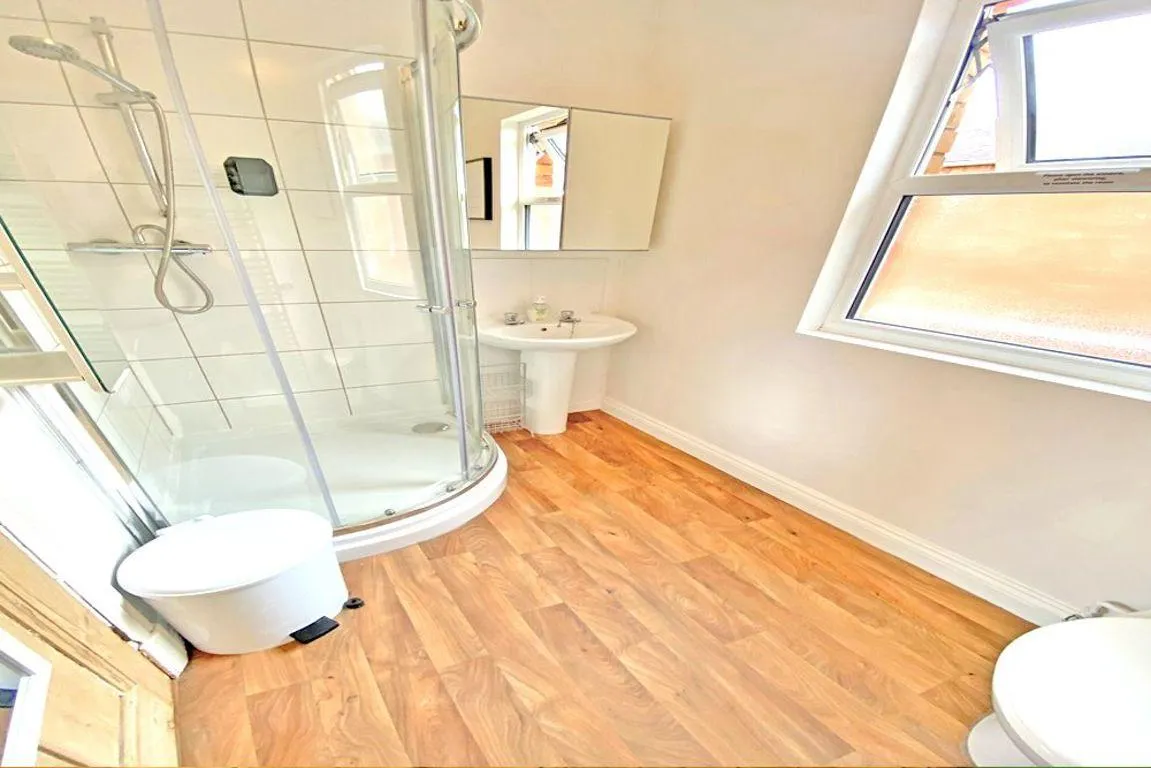 Adderley Road, LE2, photo 11