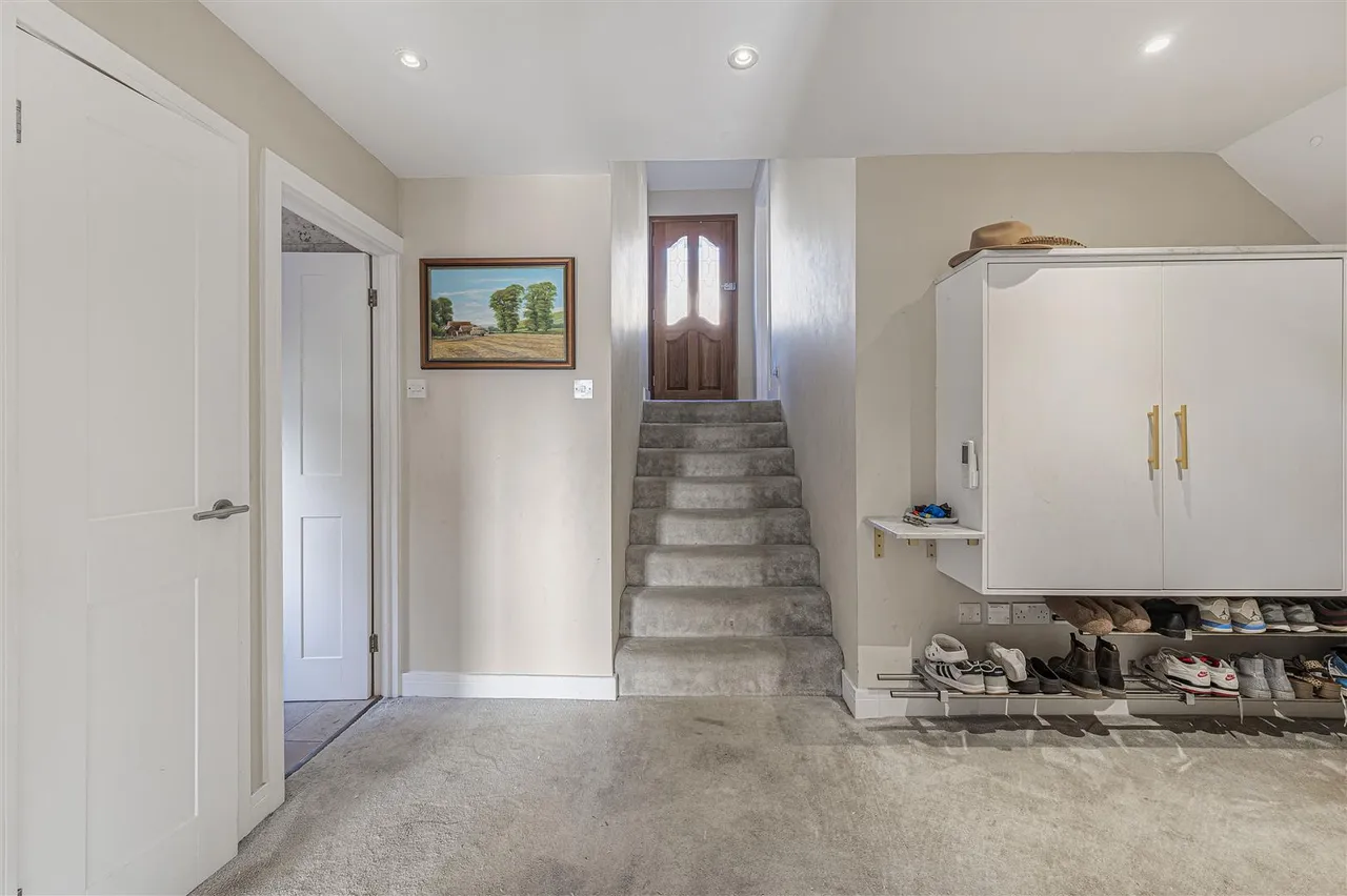 Valley Close, Newhaven, photo 11