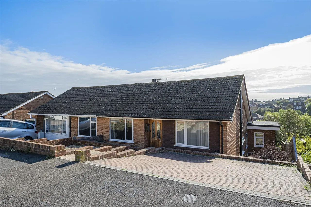 Valley Close, Newhaven, photo 5