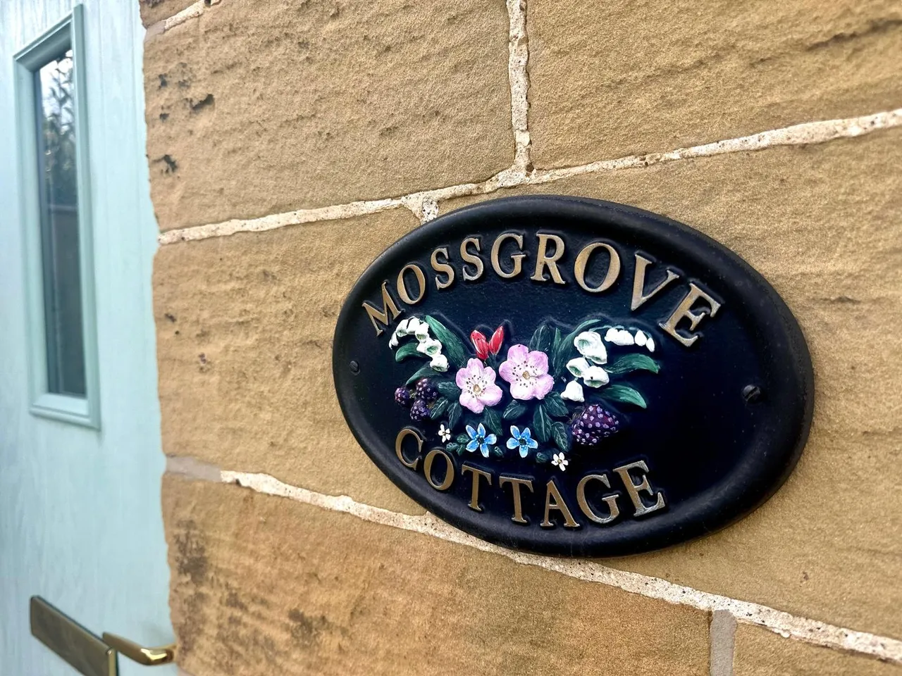 Mossgrove Cottage, Ingleby Cross, Northallerton, DL6 3NQ, photo 2