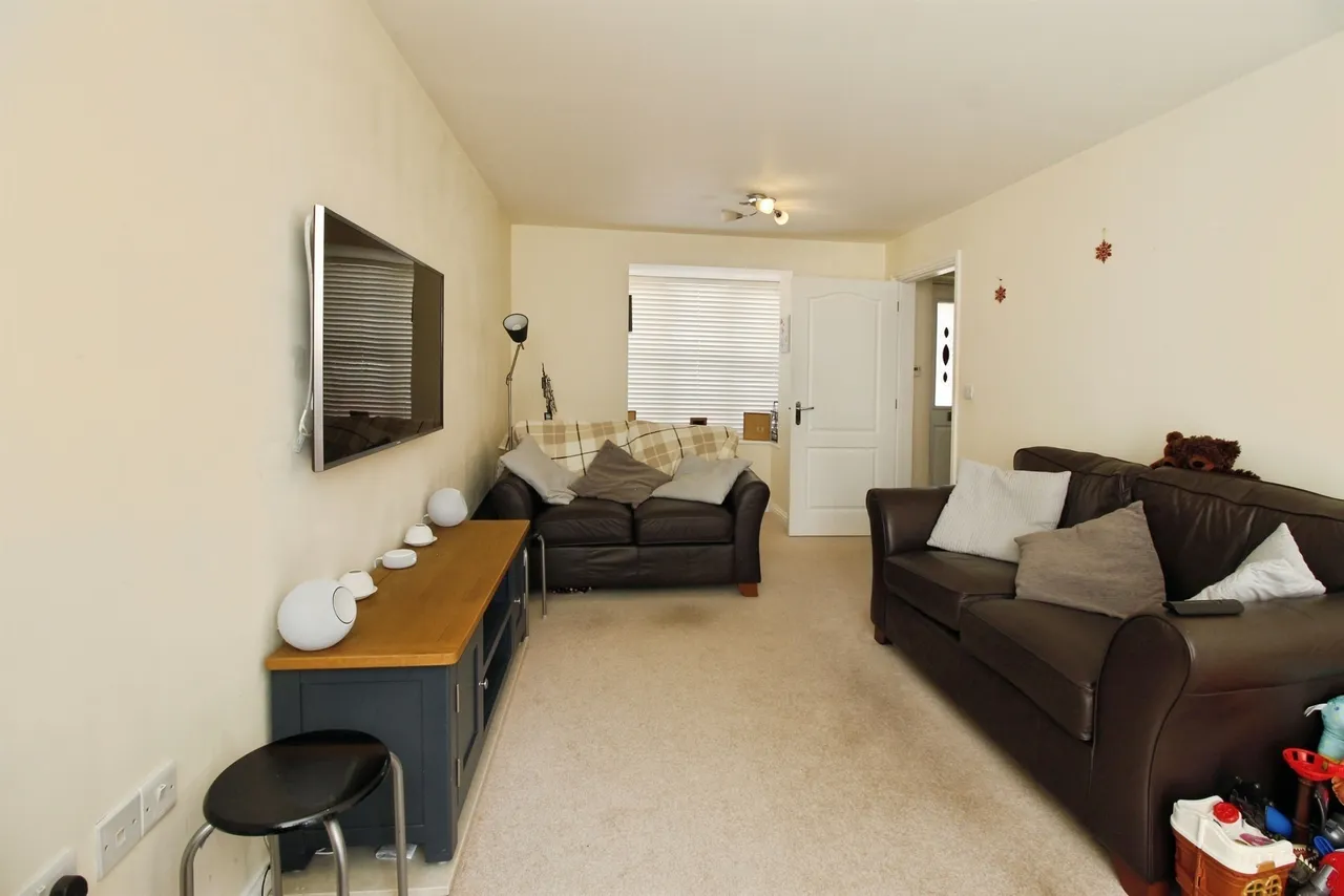 Bargroves Avenue, St. Neots, PE19, photo 4