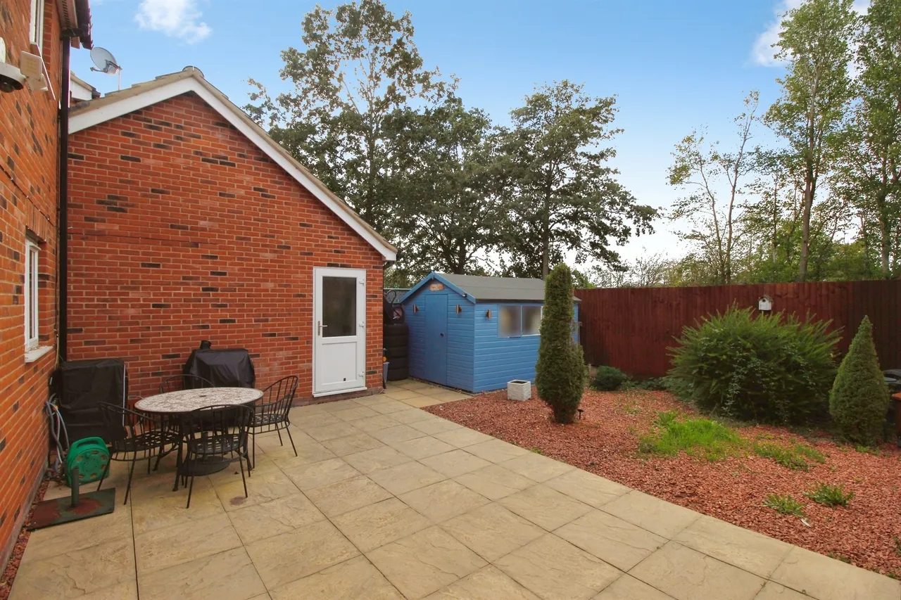 Bargroves Avenue, St. Neots, PE19, photo 12